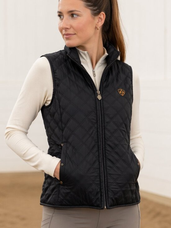 Ariat Jackets & Blazers - Ariat Quilted Zip Front Vest Black Size Medium